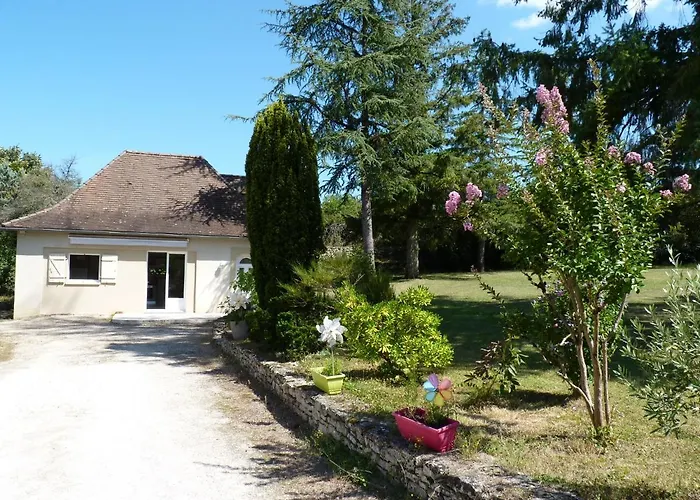 A La Croisee Des Chemins