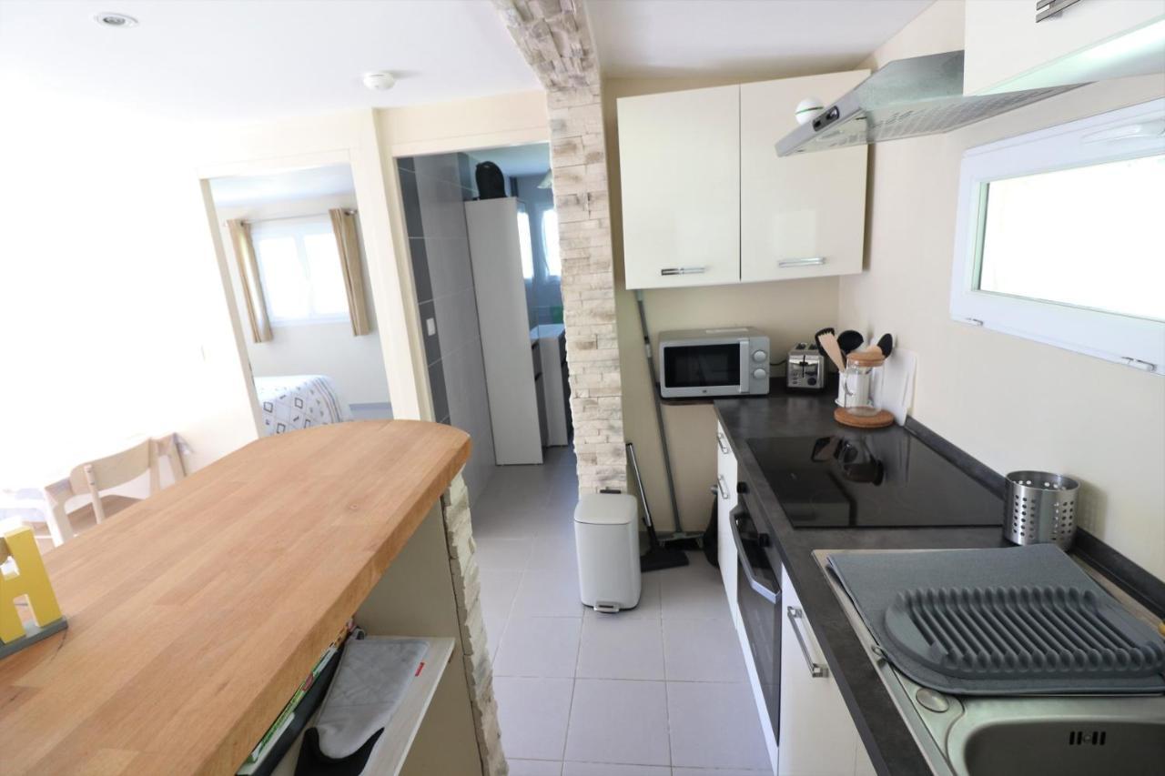 A La Croisee Des Chemins Holiday home Martel